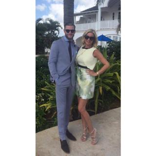 Denise Van Outen feet photo thumbnail