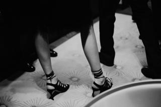 Kendall Jenner feet photo thumbnail