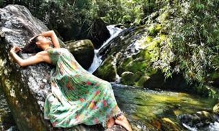 Isis Valverde feet photo thumbnail