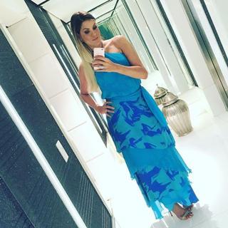 Renata Fan feet photo thumbnail