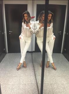 Melissa Satta feet photo thumbnail
