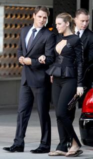 Blake Lively feet photo thumbnail