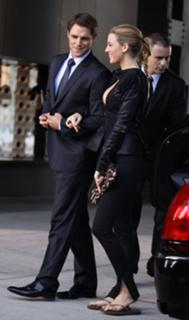 Blake Lively feet photo thumbnail