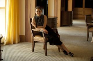 Marion Cotillard feet photo thumbnail