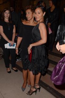 Jada Pinkett Smith feet photo thumbnail