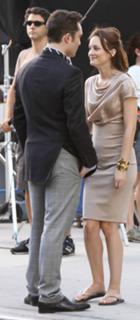 Leighton Meester feet photo thumbnail