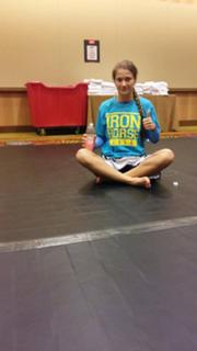 Karolina Kowalkiewicz feet photo thumbnail