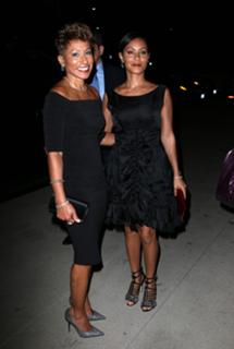 Jada Pinkett Smith feet photo thumbnail
