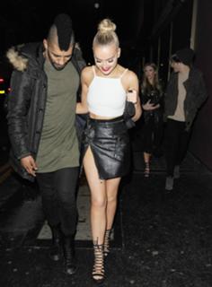 Perrie Edwards feet photo thumbnail