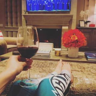 Nikki Garcia feet photo thumbnail