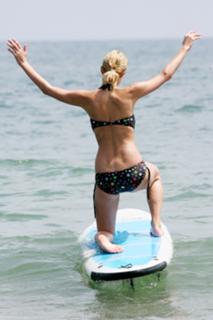 Paris Hilton feet photo thumbnail