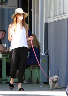 Ashley Tisdale feet photo thumbnail