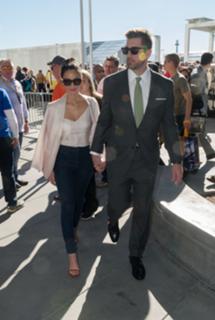 Olivia Munn feet photo thumbnail