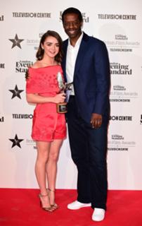 Maisie Williams feet photo thumbnail