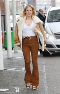 Ellie Goulding feet photo thumbnail