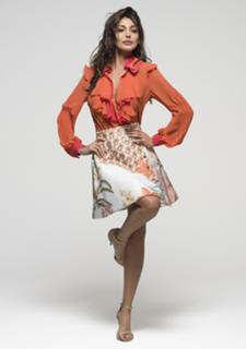 Cristina Buccino feet photo thumbnail