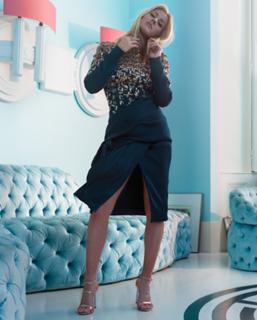 Ellie Goulding feet photo thumbnail
