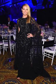 Heidi Klum feet photo thumbnail