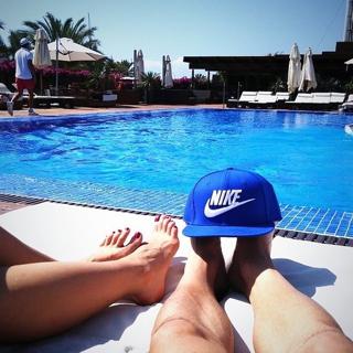 Wanda Nara feet photo thumbnail