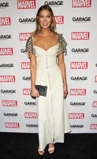 Karlie Kloss feet photo thumbnail