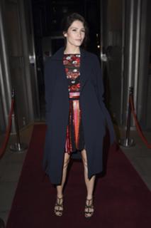 Gemma Arterton feet photo thumbnail