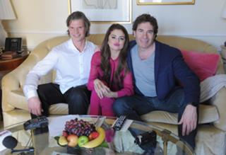 Selena Gomez feet photo thumbnail