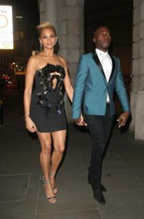 Alesha Dixon feet photo thumbnail