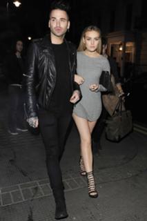 Perrie Edwards feet photo thumbnail