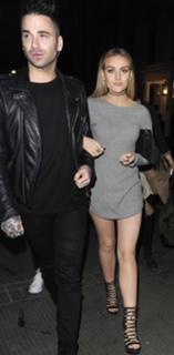 Perrie Edwards feet photo thumbnail