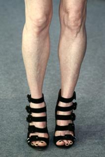 Julianne Moore feet photo thumbnail