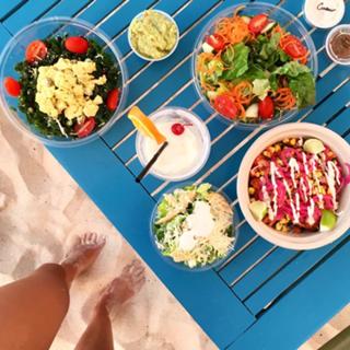 Kimberley Garner feet photo thumbnail