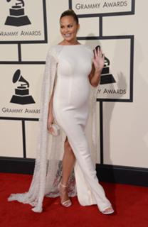 Chrissy Teigen feet photo thumbnail
