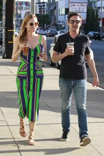 Diane Kruger feet photo thumbnail