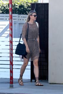 Maria Sharapova feet photo thumbnail