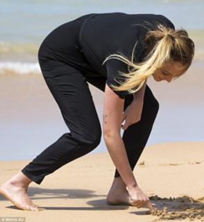 Charlotte Crosby feet photo thumbnail