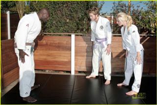 Heidi Montag feet photo thumbnail