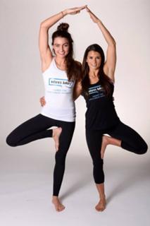 Danica Patrick feet photo thumbnail