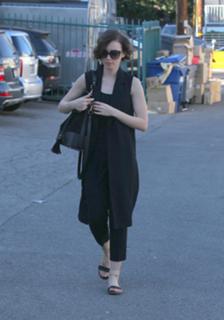 Lily Collins feet photo thumbnail