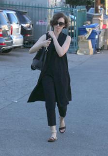 Lily Collins feet photo thumbnail