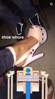 Karrueche Tran feet photo thumbnail