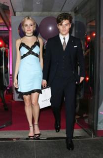 Pixie Lott feet photo thumbnail