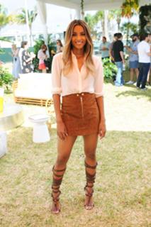 Ciara feet photo thumbnail