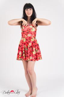 Bailey Jay feet photo thumbnail