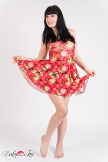 Bailey Jay feet photo thumbnail
