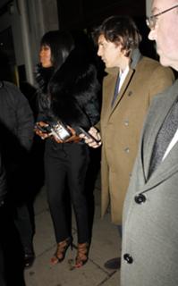 Naomi Campbell feet photo thumbnail