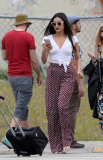Shay Mitchell feet photo thumbnail