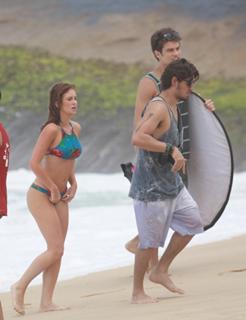 Marina Ruy Barbosa feet photo thumbnail