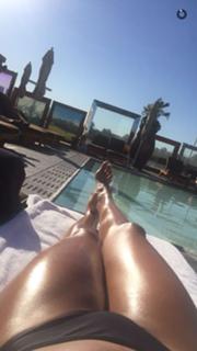Karrueche Tran feet photo thumbnail