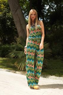 Hadise feet photo thumbnail
