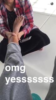 Karrueche Tran feet photo thumbnail